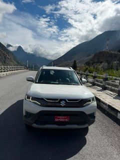 New Road Travels and Tours Standard 3 pax عکس از خارج