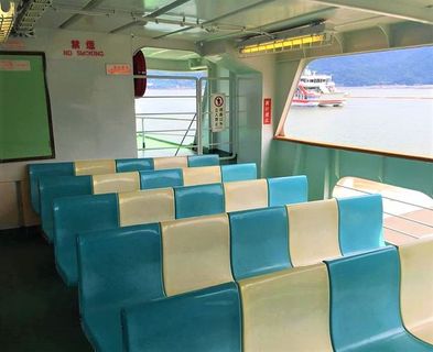 Evaristo and Sons Sea Economy Class inside photo