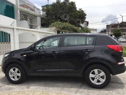 Quirutoa Transfers and Tourism SUV 4pax outside photo