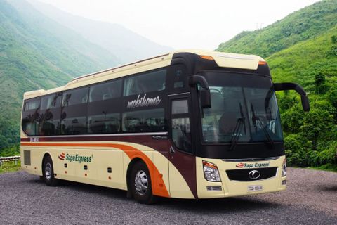 Sapa Express Semi Sleeper outside photo