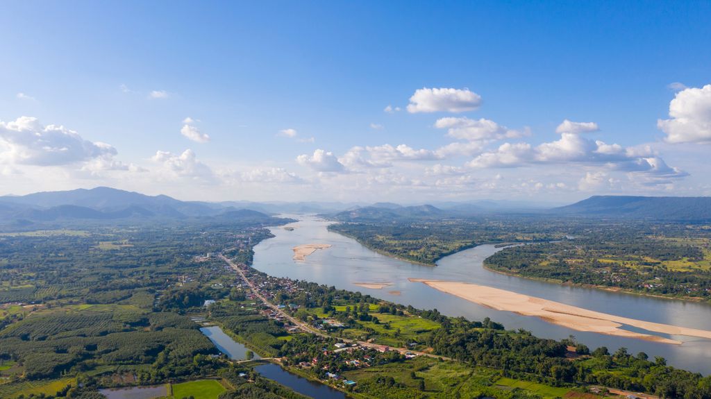 Trains de Pak Chong à Nong Khai