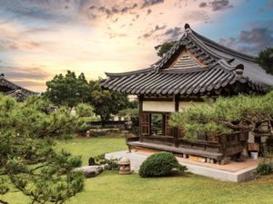 Traditional South Korean temple, Dancheong style, South Korea.
