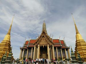 Wat Phra Kaew. Credit: Unsplash.