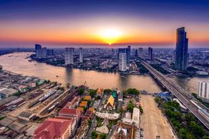 Bangkok Skyline. Credit Unsplash