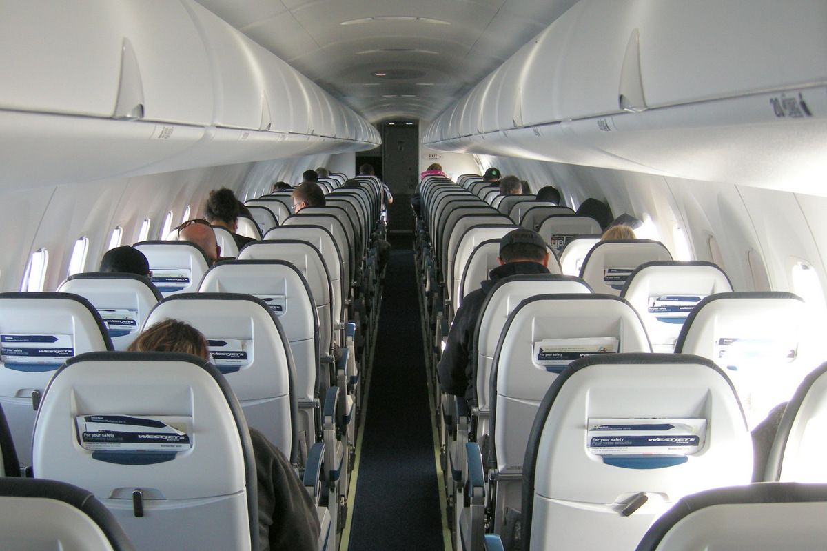 エドモントン発トロント着 列車, フライト CAD 541 - 1月 2026 ✓