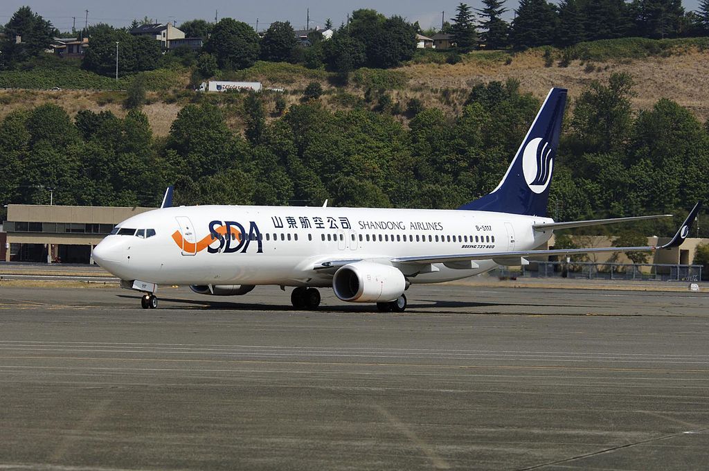 737-8 MAX 山東航空 Shangdong Airlines Photo of Shandong Airlines Boeing 737-8 MAX (B-1120) by